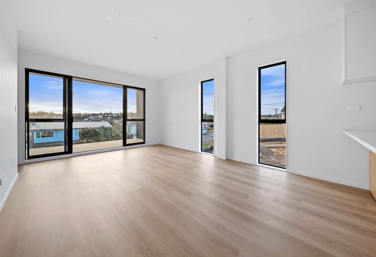 10-year building warranty, Brandnew Freehold 4 beds 3.5 baths home with garage, close to schools, Glenfield Mall, 0.7 km to Manuka Primary School, 1 km to Glenfield Intermediate School, Lot 2/17 Sunnyfield Crescent, Glenfield, Auckland