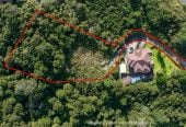 MORTGAGEE SALE, 4000m2 section, there’s already a concept for two huge 6-bedroom homes (RC pending), or you can build one landmark estate. You’re minutes from Westfield, motorways, and top schools like Kristin and Albany Junior/Senior High. 31 Living Stream Road, Albany Heights, Auckland