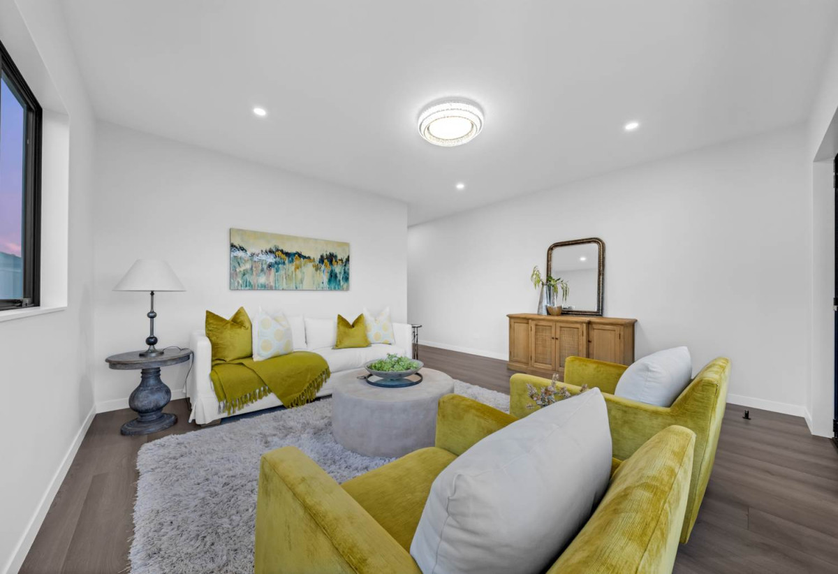 4 beds 3 baths house with double garage on 498m2 section, Set within the peaceful seaside community of Clarks Beach, enjoy weekends are filled with beach walks, golf days, boating adventures, and relaxed evenings spent with family and friends, 31 Korowhiti Road, Clarks Beach, Auckland