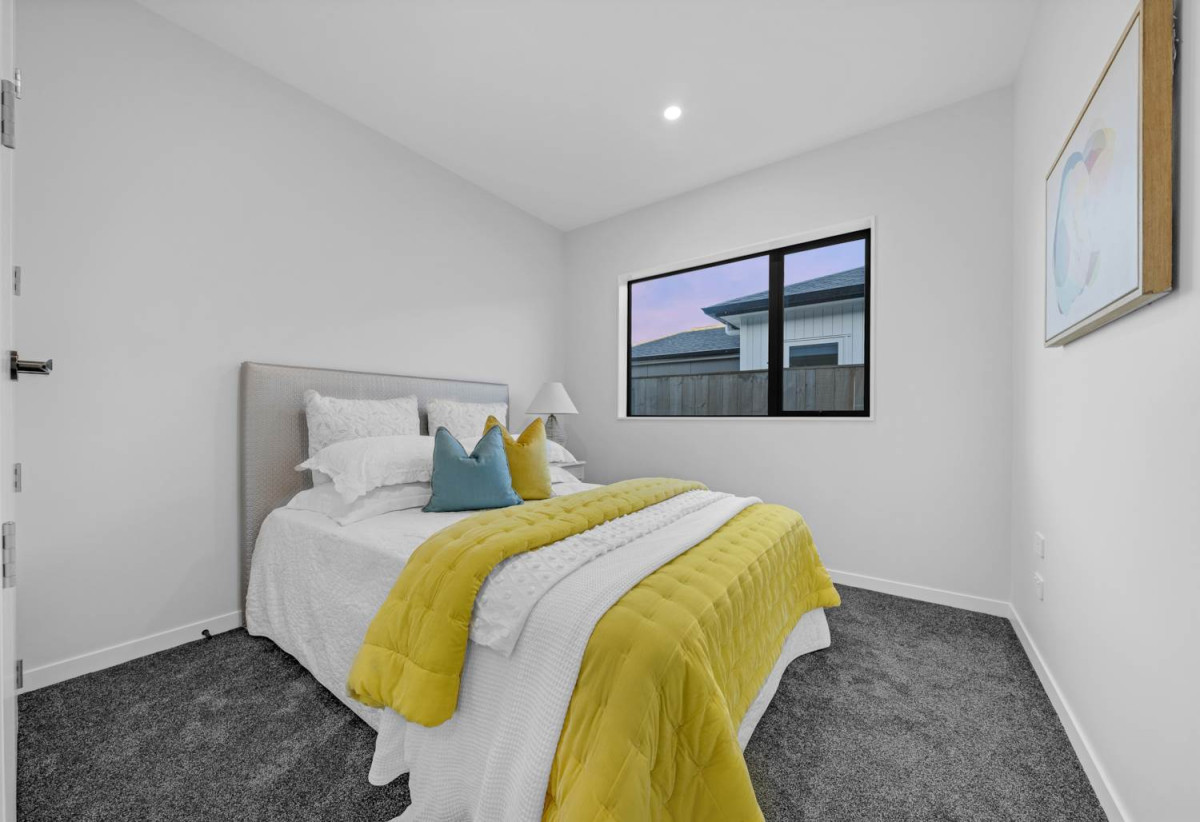 4 beds 3 baths house with double garage on 498m2 section, Set within the peaceful seaside community of Clarks Beach, enjoy weekends are filled with beach walks, golf days, boating adventures, and relaxed evenings spent with family and friends, 31 Korowhiti Road, Clarks Beach, Auckland