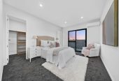 4 beds 3 baths house with double garage on 498m2 section, Set within the peaceful seaside community of Clarks Beach, enjoy weekends are filled with beach walks, golf days, boating adventures, and relaxed evenings spent with family and friends, 31 Korowhiti Road, Clarks Beach, Auckland