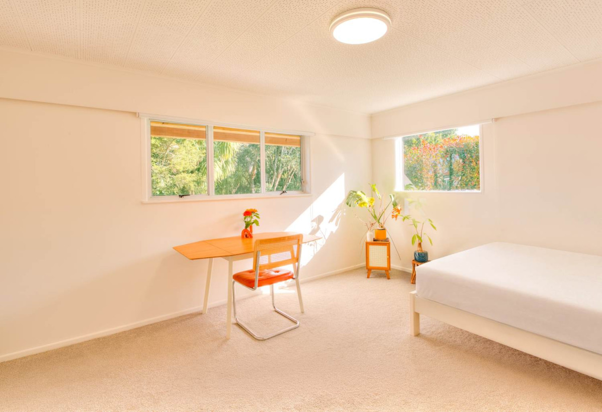 764m² section, Renovated Brick 4 beds 2 baths house with double garage, downstairs 2 beds 1 bath with its own entrance, close to schools, shopping centres, motorway access, 0.9 km to Willow Park School, 90 Hillcrest Avenue, Hillcrest, Auckland