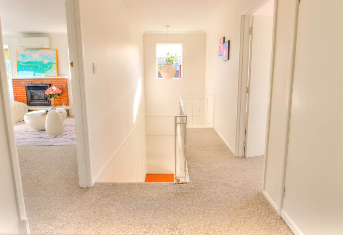 764m² section, Renovated Brick 4 beds 2 baths house with double garage, downstairs 2 beds 1 bath with its own entrance, close to schools, shopping centres, motorway access, 0.9 km to Willow Park School, 90 Hillcrest Avenue, Hillcrest, Auckland