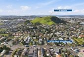 10-Years Master Builder Warranty, Brandnew 1 bed + Flxi room 1 bath townhouse, Walk to restaurants, bus stops, train stations, and supermarkets, 0.7 km to Stanhope Road School, 12 Lunn Avenue, Mt Wellington, Auckland