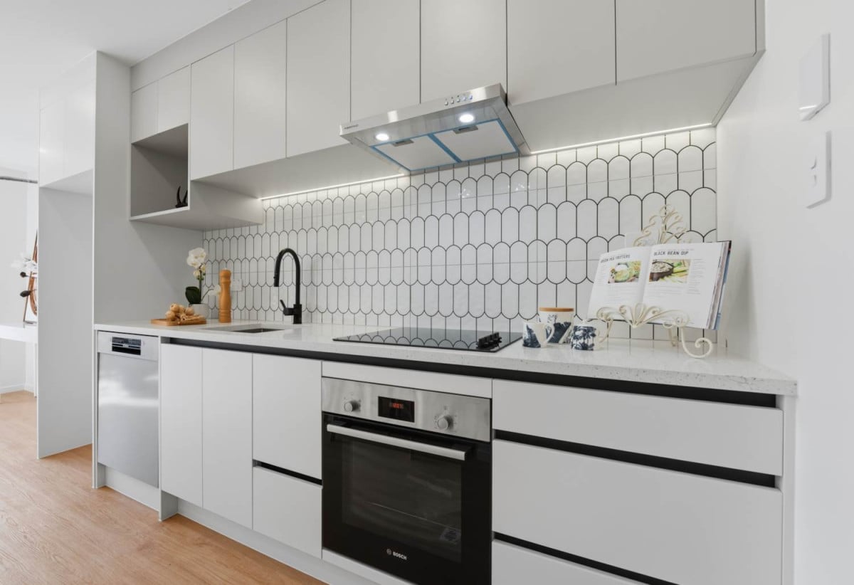 10-Years Master Builder Warranty, Brandnew 1 bed + Flxi room 1 bath townhouse, Walk to restaurants, bus stops, train stations, and supermarkets, 0.7 km to Stanhope Road School, 12 Lunn Avenue, Mt Wellington, Auckland