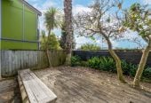 3 beds 2 baths home with garage, close to Lynn Mall, schools, golf course, Lawson Park and playground, 0.4 km to New Lynn School, 5/46 Seabrook Avenue, New Lynn, Auckland