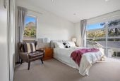 Double Grammar school zone, 202m2 3 beds 2.5 baths home with double garage, Just steps to cafés, restaurants, boutiques, and galleries, and minutes to Newmarket, the CBD, and motorway access. Zoned for Parnell Primary, Auckland Grammar, and Epsom Girls Grammar, 73 Gibraltar Crescent, Parnell, Auckland
