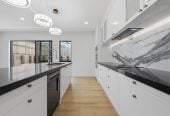 2 Kitchens, 360m2 8 beds (3 ensuites) 5.5 baths house with double garage and 2-beds granny, close to Ormiston shopping centre and Botany Downs shopping centre, 0.8 km to Mission Heights Junior College, 0.9 km to Mission Heights Primary School, 1.5 km to Ormiston Senior College, 4 Mill Hill Close, Flat Bush, Auckland