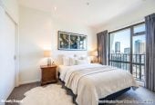 Auckland Girls’ Grammar School zone, Freehold 1 bed 1 bath apartment, 38sqm plus a balcony, Located on the 30th level with sweeping harbour, Sky Tower and city views, Access to excellent resident facilities, including a gym and a swimming pool, 1.8 km to Auckland Girls’ Grammar School, 30F/16 Gore Street, City Centre, Auckland