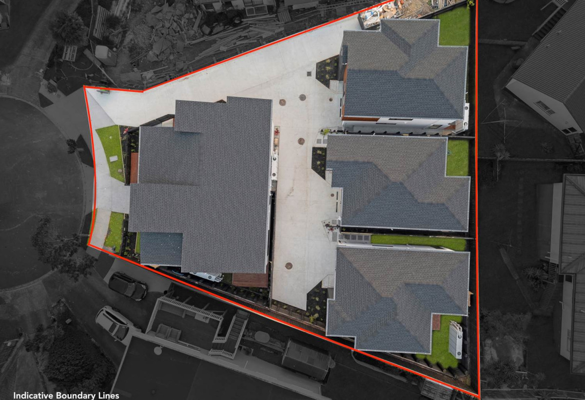 Urgent sale, Brandnew Master Build Homes, 3 standalone homes + 2 duplex units, Floorplan, 3 generous bedrooms +1 study (fits a single bed) + 2.5 bathrooms + Single garage, minutes from Albany mall, schools, motorway access, 1.8 km to Target Road School, 18A-E Mallard Place, Unsworth Heights, Auckland