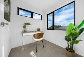 Urgent sale, Brandnew Master Build Home, 3 generous bedrooms +1 study (fits a single bed) + 2.5 bathrooms + Single garage, minutes from Albany mall, schools, motorway access, 1.8 km to Target Road School, 18E Mallard Place, Unsworth Heights, Auckland