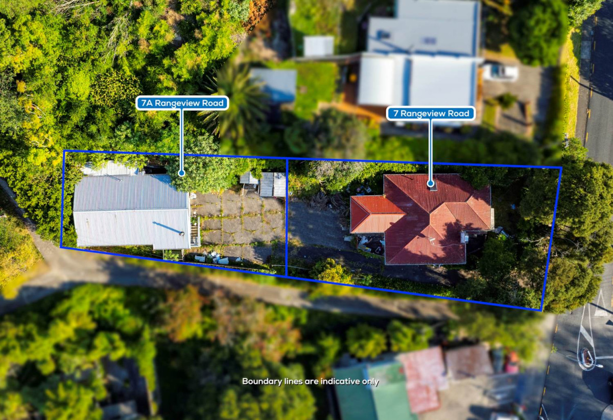 Vandalised Renovation Project – As Is, Where Is. 3 beds 1 bath house, close to schools, shops, 0.6 km to Sunnyvale School, 1/7 Rangeview Road, Sunnyvale, Auckland