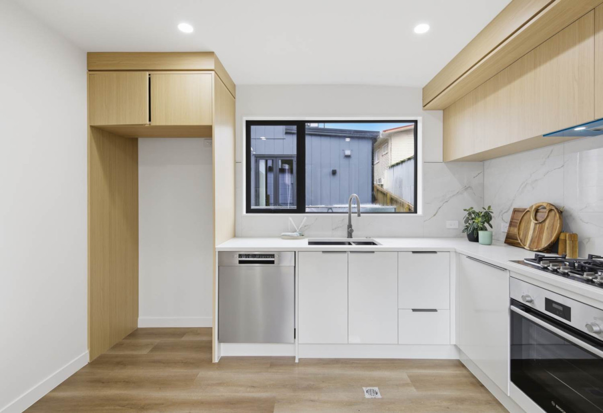 Parkside Peace –Brandnew standalone 4 beds 3 baths home with garage, Lynfield Shopping Centre is just moments away, close to schools, golf club, beach, 0.8 km to Lynfield College, 30D Rangitiki Crescent, Lynfield, Auckland