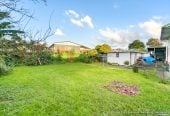 Must sell, 1310m2 section, 5 beds 2 baths house with carport, close to schools, shopping centres, motorway access, 101 Preston Road, Otara, Auckland
