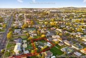 Must sell, 1310m2 section, 5 beds 2 baths house with carport, close to schools, shopping centres, motorway access, 101 Preston Road, Otara, Auckland