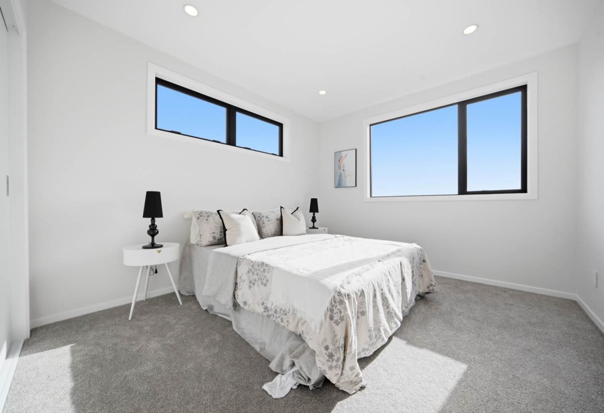 Covered by Stamford Building Insurance, Rangitoto College zone, 251m2 Brandnew standalone 5 beds (3 ensuites) 4.5 baths house with double garage on 243m2 section, walks to albany Mall, close to schools, motorway access, 0.1 km to Pinehill School (Browns Bay), 5 Weir Lane, Oteha, Auckland