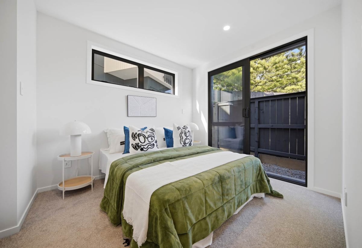 Covered by Stamford Building Insurance, Rangitoto College zone, 251m2 Brandnew standalone 5 beds (3 ensuites) 4.5 baths house with double garage on 243m2 section, walks to albany Mall, close to schools, motorway access, 0.1 km to Pinehill School (Browns Bay), 5 Weir Lane, Oteha, Auckland