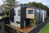 Covered by Stamford Building Insurance, Rangitoto College zone, 252m2 4 beds (2 ensuites) 3.5 baths house with double garage on 355m2 section, walks to albany Mall, close to schools, motorway access, 0.1 km to Pinehill School (Browns Bay), 4/55 Spencer Road, Oteha, Auckland