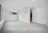 Covered by Stamford Building Insurance, Rangitoto College zone, 252m2 4 beds (2 ensuites) 3.5 baths house with double garage on 355m2 section, walks to albany Mall, close to schools, motorway access, 0.1 km to Pinehill School (Browns Bay), 4/55 Spencer Road, Oteha, Auckland