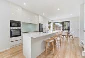 155m2 Standalone 3 beds + study 2 baths house with garage on 201m2 section, Just a 2-minute walk to Seaside Park and the scenic Tamaki River walkways, close to schools town centre, SHOPPING CENTRE, MOTORWAY ACCESS, 1.1 KM TO Otahuhu Intermediate, 1/224 Princes Street East, Otahuhu, Auckland