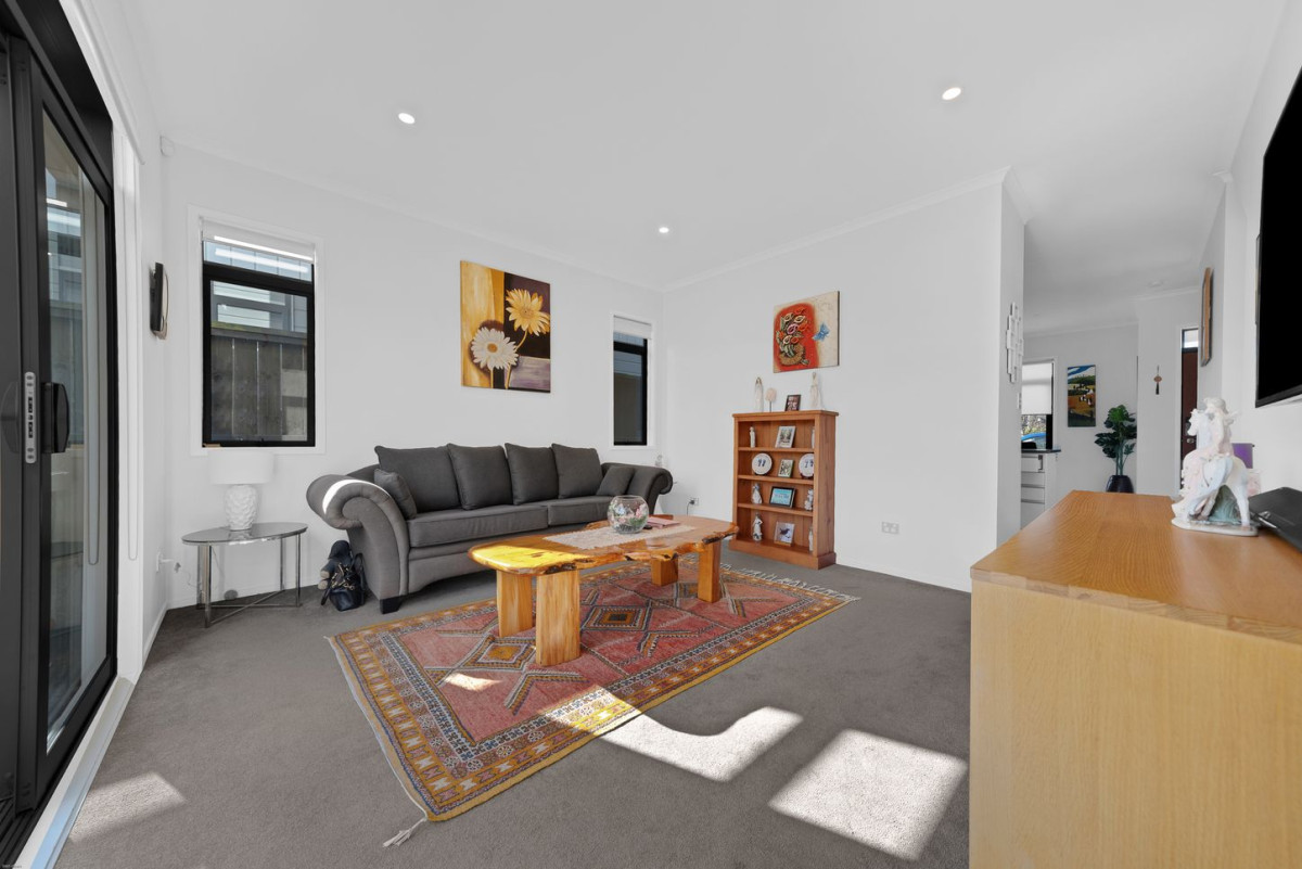 124m2 2 beds 1.5 baths house with garage and backyard on 215m2 section, Enjoy a short walk to local schools, kindergartens, and reserves, with easy access to the motorway and Pukekohe township, 12 Hoiho Road, Pukekohe, Auckland