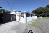 For rent, Newly Renovated 3 beds 1 bath house, Available now, 2/33 Ashlynne Avenue, Papatoetoe, Auckland