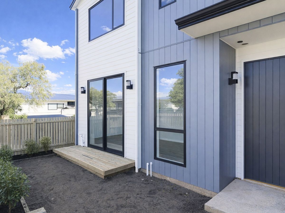 For rent, Macleans Zone, Brandnew 4 beds 2 baths townhouse with garage, Available Now, 303A Bucklands Beach Road, Bucklands Beach, Auckland