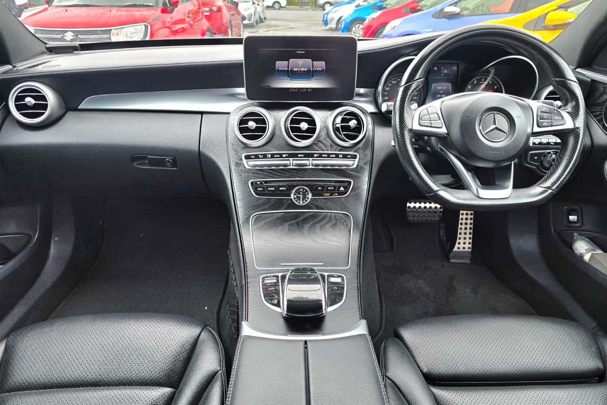 2015 Mercedes-Benz C 200 **Push Start**Cruise Control**Fully Leather & Electric Seats**Reversing Camera** Sedan Automatic, 5 seat, Petrol, 1,991 cc, 69,134 km