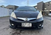 2013 Honda Fit SHUTTLE HYBRID Hatchback Automatic, 5 seats, Black, 1 owner, Petrol, 1,339 cc, 140,902 km