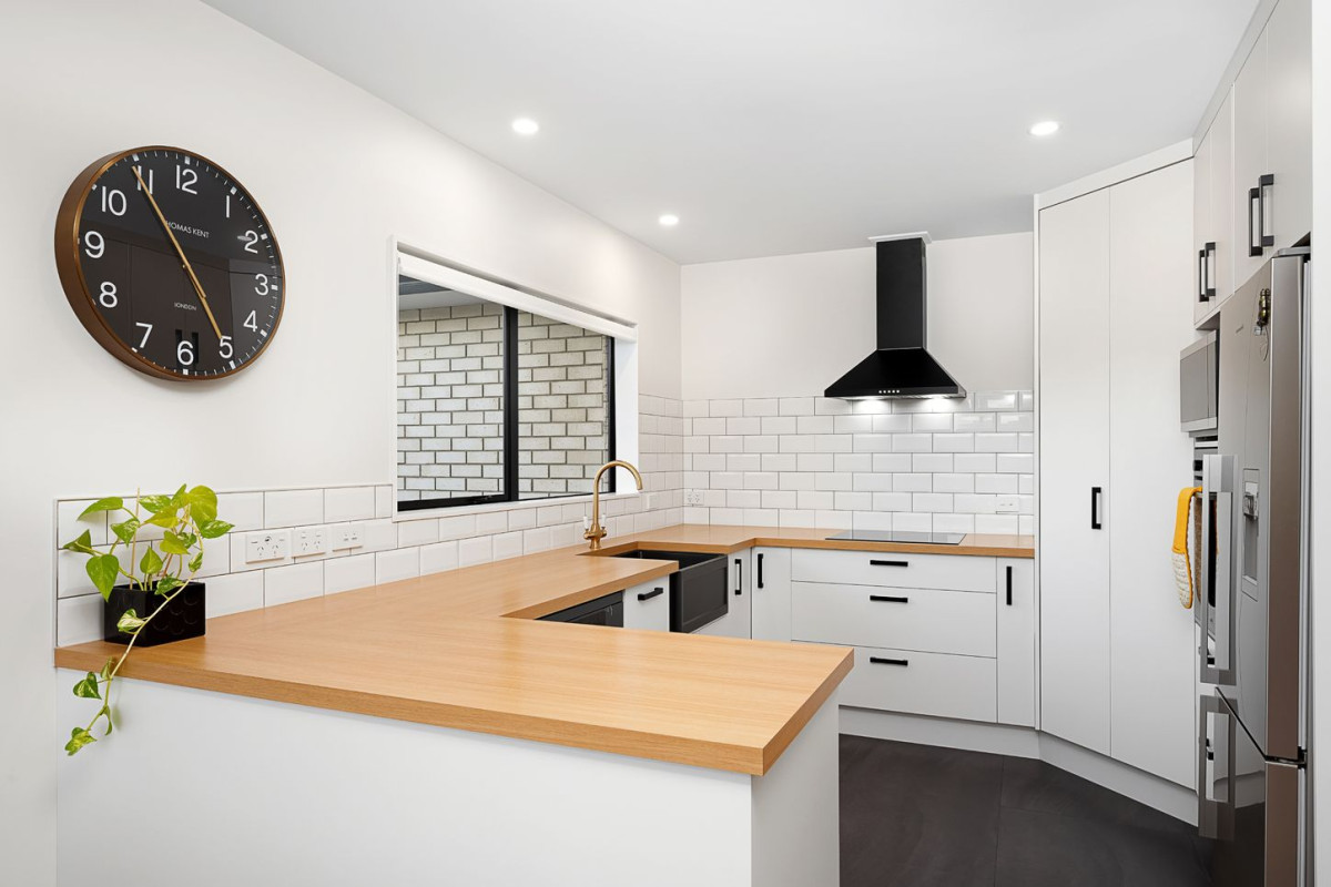 160m2 Brick and tile 3 beds 2 baths house with double garage on 547m2 section, within the desirable Western Heights School zone and close to local shops, parks, public transport, and the amenities of Henderson and Lincoln Road, 9 San Ignacio Court, Henderson, Auckland