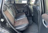 2013 Honda Fit SHUTTLE HYBRID Hatchback Automatic, 5 seats, Black, 1 owner, Petrol, 1,339 cc, 140,902 km
