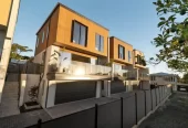 Double Grammar school zone, Brandnew standalone 3 beds 2.5 baths home with double garage, move-in ready, Just a short stroll away, Mt Eden Village, 1.7 km to Epsom Girls’ Grammar School, 1.8 km to Auckland Grammar, 3/30 Grange Road, Mt Eden, Auckland