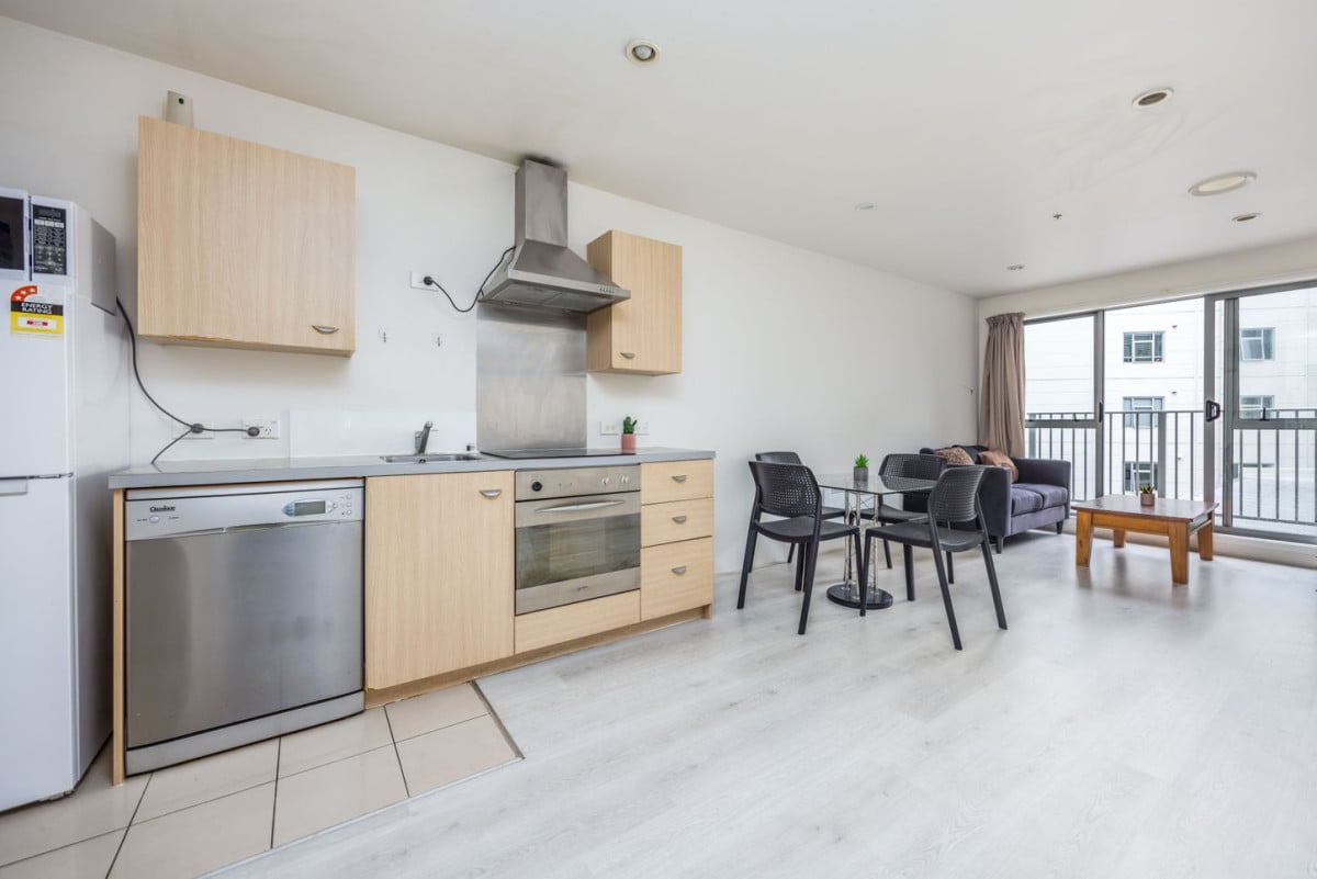 Auckland Girls Grammar school zone, Leasehold 2 beds 2 baths 1 car park apartment, Body Corporate: $9,115.08, Council Rates: $1,741.82, 311/8 Ronayne Street, Auckland Central, Auckland