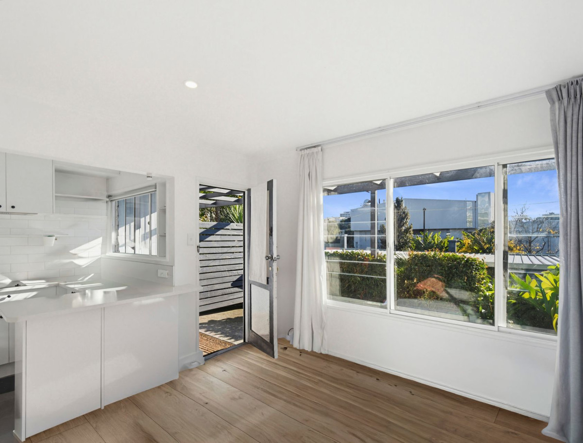 Double Grammar school zone, 33m2 1 bed 1 bath apartment with a courtyard,  zoned for Auckland Grammar and Epsom Girls Grammar school, close to schools, CBD, Newmarket, 17/373 Khyber Pass Road, Grafton, Auckland