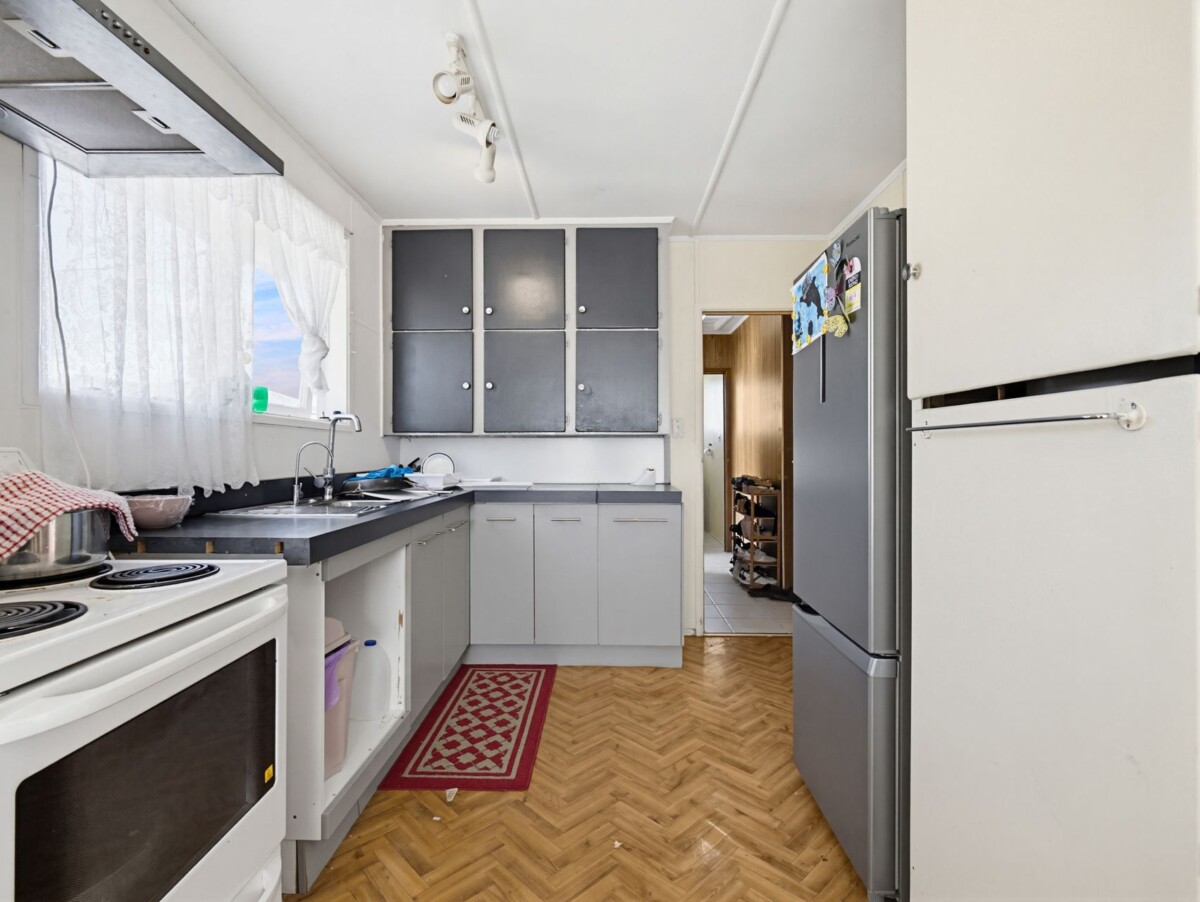 Home and income, 3 beds 1 bath house with 1 bed 1 bath sleepout on 670m2 section, Currently tenanted at $685/week fixed until 17th Sep. 2026, Close to Mangere Town Centre, Zoned for Favona School and Mangere College, easy motorway access and the airport, 5 Maitland Place, Favona, Auckland