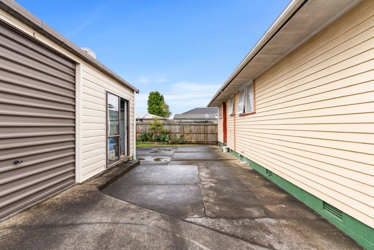 Home and income, 3 beds 1 bath house with 1 bed 1 bath sleepout on 670m2 section, Currently tenanted at $685/week fixed until 17th Sep. 2026, Close to Mangere Town Centre, Zoned for Favona School and Mangere College, easy motorway access and the airport, 5 Maitland Place, Favona, Auckland