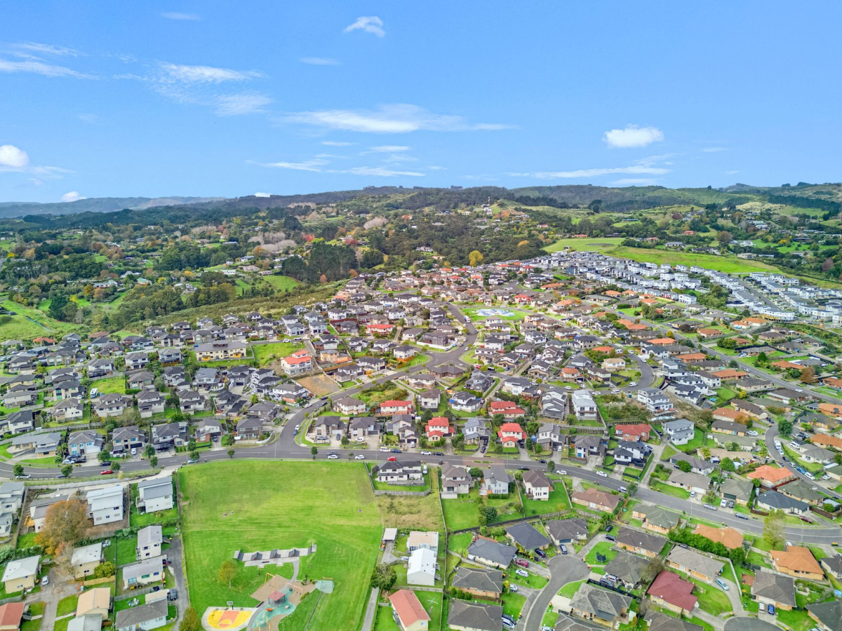 528m2 section, nearby reserves and playgrounds, easy access to town centre, schools, motorway access, 171 Keri Vista Rise, Papakura, Auckland
