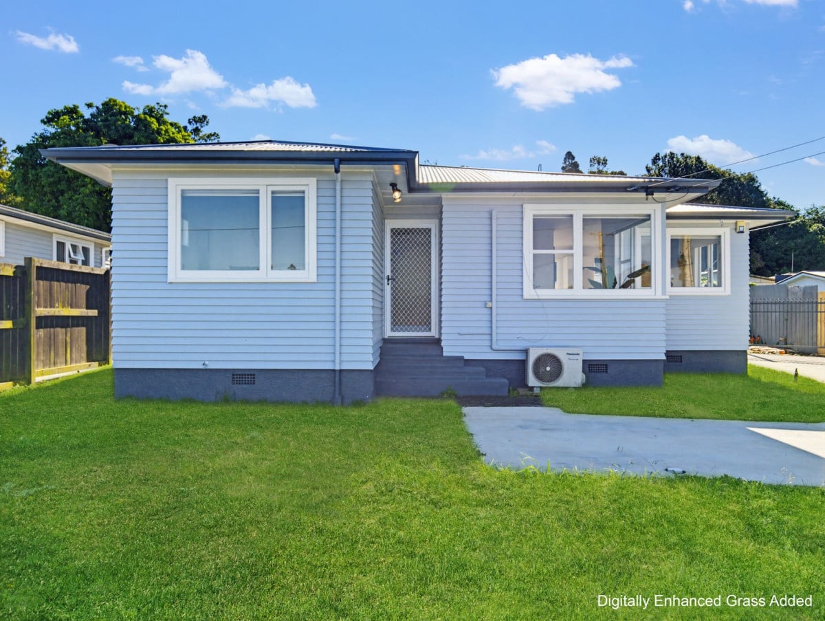 3 beds 1 bath house on 288m2 section, within easy reach of Rosehill College, Rosehill Intermediate, Massey Park and Papakura town centre are also nearby for sport, shopping and cafés. 1 Rosehill Drive, Rosehill, Auckland