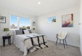3 beds 1 bath house on 288m2 section, within easy reach of Rosehill College, Rosehill Intermediate, Massey Park and Papakura town centre are also nearby for sport, shopping and cafés. 1 Rosehill Drive, Rosehill, Auckland