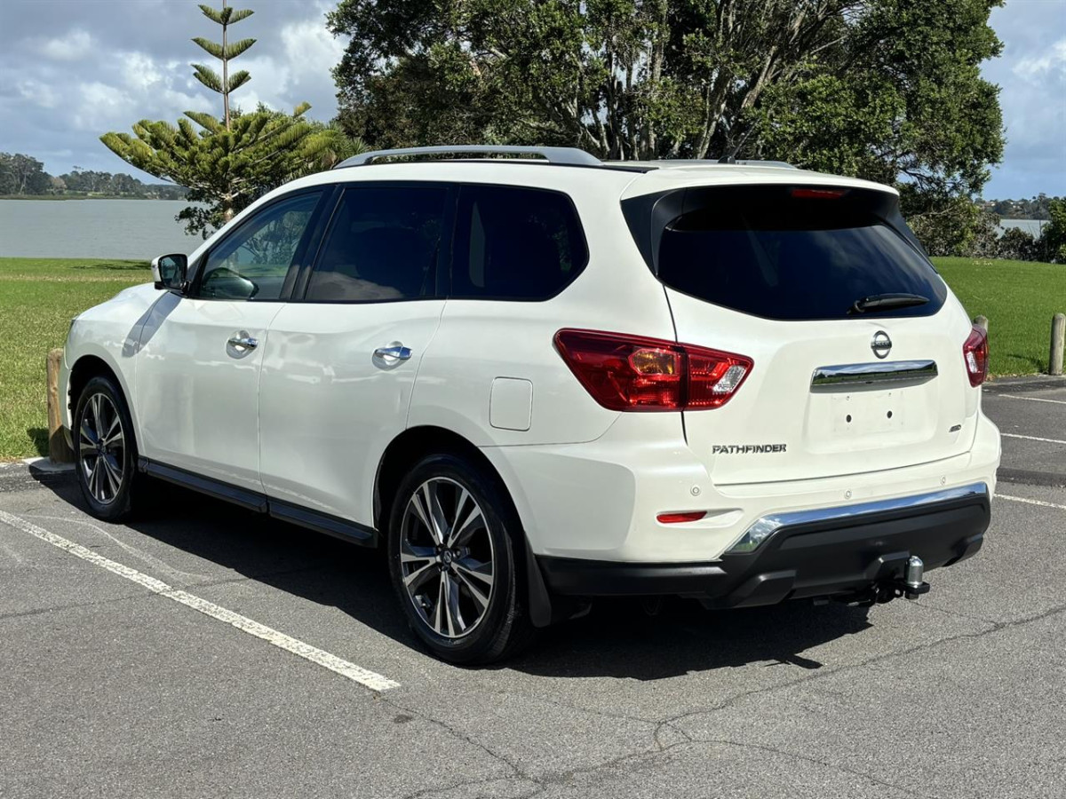2017 Nissan Pathfinder 3.5P Ti 4WD, RV-SUV, Automatic, Tow Bar, 7 Seats (Leather), 3500cc, Petrol, 147,521km