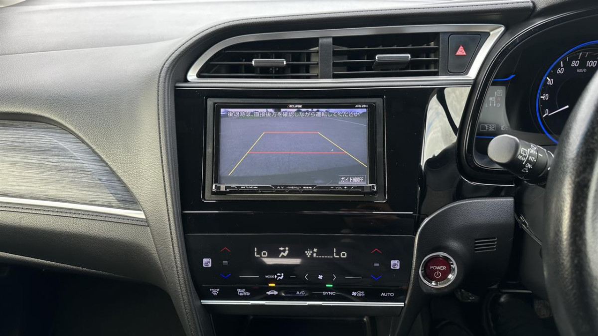 2015 Honda Shuttle HYBRID, Station Wagon, Automatic, 5 seats, 1496cc, Hybrid (Petrol), 123,264km