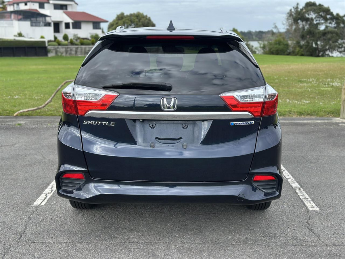 2015 Honda Shuttle HYBRID, Station Wagon, Automatic, 5 seats, 1496cc, Hybrid (Petrol), 123,264km