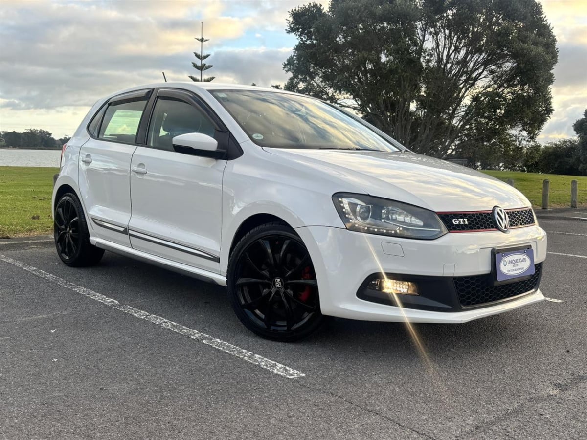 2011 Volkswagen Polo 1.4 GTi, 5 Door, Hatchback, Automatic, 5 seats, 1400cc, Petrol, 112,400km, Finance available | Trade-ins welcome |