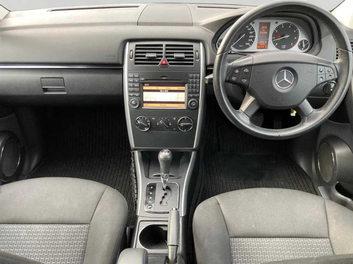 2011 Mercedes-Benz B180, 5 Door, Hatchback, Automatic, 5 seats, 1700cc, Petrol, 71,206km