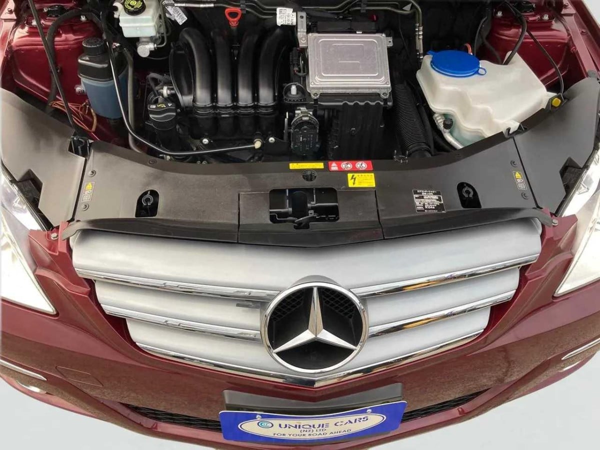 2011 Mercedes-Benz B180, 5 Door, Hatchback, Automatic, 5 seats, 1700cc, Petrol, 71,206km