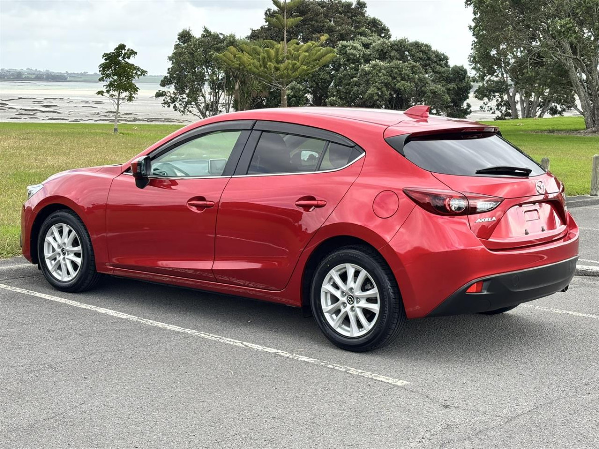 2015 Mazda Axela 15S Skyactiv, 4 Door, Hatchback, Automatic, 5 seats, 1500cc, Petrol, 104,219km