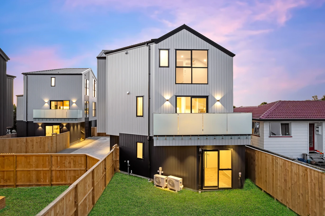 179m2 Brandnew standalone 4 beds (3 ensuites) 4 baths home with garage, 1 ensuite ground floor, Fully fenced, just a short walk to Highland Park Shopping Centre, Pak’n Save, cafés, and transport, Zoned for Howick Primary, Howick Intermediate, and Pakuranga College, 30B Tomintoul Place, Highland Park, Auckland