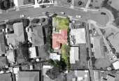 For rent, 4 beds 2 baths house with double garage, Available from 6th, June, 19 Fraser Road, Papatoetoe, Auckland