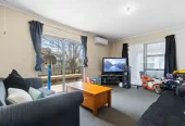 For rent, 3 beds 1 bath house, Available Now, 1/20 Burundi Avenue, Clendon Park, Auckland