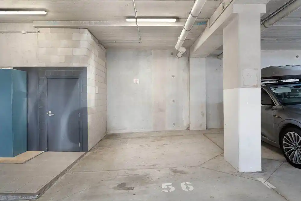Auckland Girls’ Grammar School zone, Freehold 2 beds 1 bath apartment with car park, 0.9 km to Auckland Girls’ Grammar School, 826/72 Nelson Street, City Centre, Auckland